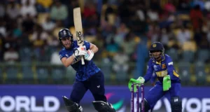 Nat-Sciver-Brunt-batting-against-Sri-Lanka